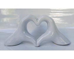 Keramische hand decoratie 7110206 lengte 24 cm kleur glanzend wit - Love Sign - Heart Hands sculptuur keramiek - symbool voor liefde en vriendschap