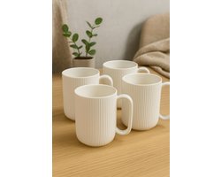 Keramische Ribbel Mokken – 4 Stuks – 300 ml – Moderne Ovale Handgreep – Stijlvolle Koffie & Thee Bekers