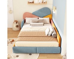 Kinderbed 140x200 cm - Tweepersoonsbed - Gestoffeerd bed - Met hoofdeinde - Met verhoogde zijbescherming - Met lattenbodem - Patchworkontwerp - Veilig en comfortabel - Multicolor