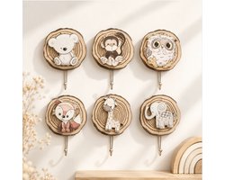 kinderkapstok - kapstok haakjes - kinder kamer kapstok - babykamer kapstok - wandkapstok - handdoekhaakjes -zelfklevend-dieren - hout - 6 haken