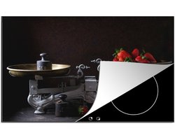 KitchenYeah® Inductie beschermer 80x52 cm - Inductie - Keukenweegschaal - Vintage - Fruit - Aardbeien - Inductie bescherming - Kookplaataccessoires - Afdekplaat voor kookplaat - Inductiebeschermer - Inductiemat - Inductieplaat mat