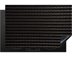 KitchenYeah® Inductie beschermer 81.2x52 cm - Lege flessen wijn in een rek bij een wijnkelder - Kookplaataccessoires - Afdekplaat voor kookplaat - Inductiebeschermer - Inductiemat - Inductieplaat mat