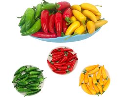 Kleine Kunstmatige Chili Peppers - 60 Stuks Decoratieve Groente Slingers voor Keuken en Thuisdecoratie in Drie Kleuren