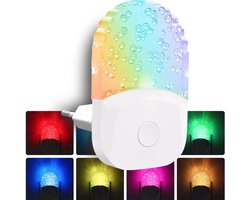 Kleuren RGB Nachtlampje Stopcontact - Led Lamp Kleur - Slaaplampje Kinderen - Mood Lamp - Stekkerlamp - Nachtlampje Baby - Nachtlampje Volwassenen - Dag en Nacht Sensor - GAAT AAN BIJ SCHEMER EN UIT BIJ VOLDOENDE DAGLICHT