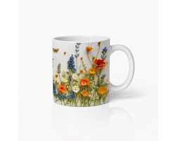 Kleurrijke Wilde Bloemen en Vlinder Keramische Mok – Prachtige Natuur Geïnspireerde Koffiebeker