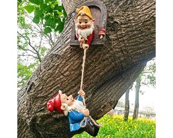 Klimmende Kabouters- Een Magisch Tuinornament en Creatief Geschenk voor Binnen en Buiten