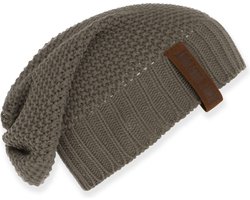 Knit Factory Coco Gebreide Muts Heren & Dames - Sloppy Beanie hat - Cappuccino - Warme bruine Wintermuts - Unisex - One Size