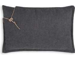 Knit Factory Imre Sierkussen - Rechthoekig kussen - Kussen woonkamer - Bank kussen - Decoratie kussen - Antraciet - 60x40 cm - Kussenhoes inclusief kussenvulling