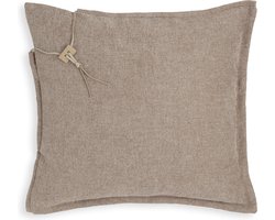 Knit Factory Imre Sierkussen - Vierkant kussen - Kussen woonkamer - Bank kussen - Decoratie kussen - Beige - 50x50 cm - Kussenhoes inclusief kussenvulling