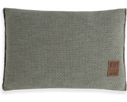 Knit Factory Jesse Sierkussen - Rechthoekig kussen - Kussen woonkamer - Bank kussen - Decoratie kussen - Urban Green - 60x40 cm - Kussenhoes inclusief kussenvulling