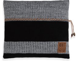 Knit Factory Roxx Sierkussen - Vierkant kussen - Kussen woonkamer - Bank kussen - Decoratie kussen - Zwart/Licht Grijs - 50x50 cm - Kussenhoes inclusief kussenvulling