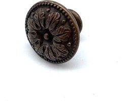 Knop Brons Antiek rond Eikenbladeren 20mm