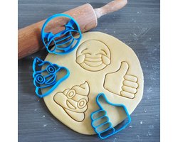 Koekjesvorm | 3-delige set | Emojis | Vind Ik Leuk - Poep, Kakje - Lachen Met Tranen | Cookie cutter | Uitsteekvorm | Bakvorm | 8cm