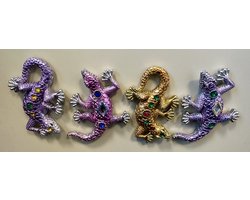 Koelkastmagneten "Salamanders" - Set van 4 stuks - Polyresin - meerkleurig+ steentjes - hoogte 8 x 7 x 1 cm - Koelkastmagneten - Woondecoratie - Woonaccessoires