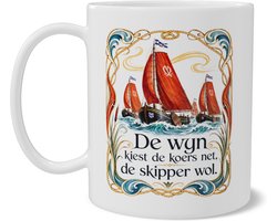 Koffiemok Friese Quote De wyn kiest de koers net, de skipper wol Skûtsjesilen Mok Stoere Zeilschepen Art Nouveau Wit Krachtig Cadeau voor Leidinggevende of Coach