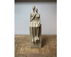 Koppel 32,5 cm hoog - polyresin - kunststof - interieur - voor binnen - interieurdecoratie - decoratiefiguur - modern - geschenk - cadeau - gift - verjaardag - Valentijn - Kerst - Nieuwjaar