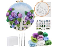 Kraftverdia Punch Needle - Paarse hortensia - Naaldvilten DIY Kit voor Volwassenen - Borduurpakket - Wol Schilderij Maakset met Vilten Wol, Viltnaalden, Viltmat, Borduurraam en Handleiding – Creatieve Hobbyset voor Wanddecoratie