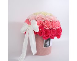 Kunstbloemen & Nepbloemen Rozenarrangement Roze Ombre – Groot Rozenboeket in Roze Sierpot – Romantische Woondecoratie & Cadeau