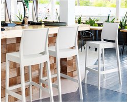 Kunststof barkruk Maya met Rugleuning - Stapelbaar - Wit - 4 stuks