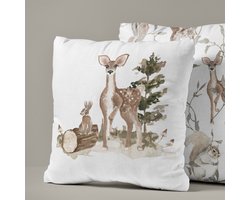 Kussen bosdieren hertje met haas-Kinderkamer decoratie-Kinderkamer accessoires-Kussen bosdieren aquarel-Kussen incl binnen kussen-maat 40x40