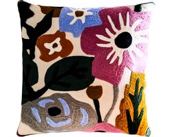 Kussens woonkamer | kussenhoes 45x45 cm | kussensloop | sierkussens | cushion cover | katoen | full hand embroidery chain