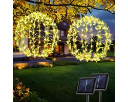 KZQ Zonnekroonluchter voor buiten - Kerstdecoratie - 120 bolvormige LED-lampjes - Waterdicht - Opvouwbaar met haak - Geschikt voor tuin, balkon en terras - Warm wit licht, groen bladpatroon - Set van twee