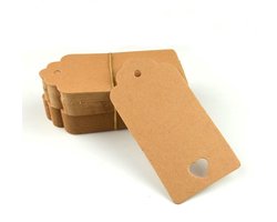 Labels Bruin Hartje - 9 x 4.5 cm. - 100 stuks - stevig karton - met voorgestanst gaatje - prijslabels - cadeaulabels - winkels