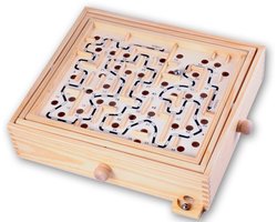 Labyrinth 32,5 x 28,5 x 8,5 cm