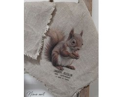Landelijke linnen shabby doek eekhoorn ca 50 x 50 cm/Shabby doek eekhoorn