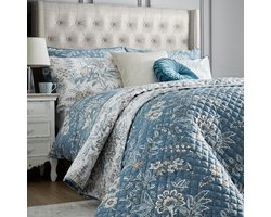 Laura Ashley Marlbrook Quilted Bedspread 235x235cm