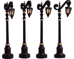 Lemax - 'Colonial Street Lamp' - Set van 4 stuks - Verlicht accessoire - Exclusief adapter (werkt ook op batterijen)
