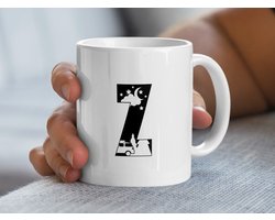 Letter Z Camper Mug, Kamperen Nacht Mok, Initial Z Camping Gift, Unieke Reismok, Sterren en Maan Design, Persoonlijke Mok