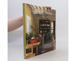 Living In Tuscany