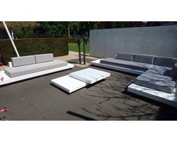 Loungeset Ibiza compleet met losse tweezitsbank; wit onderstel en kussens in kleur naar keuze