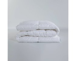 Luna Bedding - Dekbed - Wol - 4 seizoenen - Anti Allergisch - 140x200