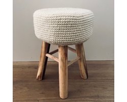Luna-Leena duurzaam houten krukje /stoel + hoes wol gebroken wit - schapenwol - H40cm x 30ø cm - hand gehaakt in Nepal - kinderstoel - kinderkruk - kruk - knitted cover - kids decoration stool - wool - landelijk - woonkamer