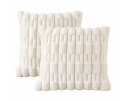 Luxaliving Sierkussens 45x45 cm – Set van 2 – Wit – Teddy Bouclé Kussens – Zacht & Fluffy – Bank & Woonkamer