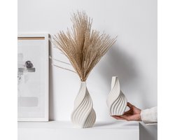 Luxaliving Vazen Set van 2 – Keramische Vazen Beige – Decoratieve Bloemenvazen – Modern Gedraaid Design – Woonkamer Decoratie – 21 en 19 cm