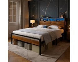 Luxe Aurora LED Bedframe met Opbergruimte en Oplaadstation – Modern Tweepersoons Bed 140x200 cm met RGB Verlichting, USB + Type C, Metaal & Hout Design – Stijlvol Tiener- en Volwassen Bed - House & Garden