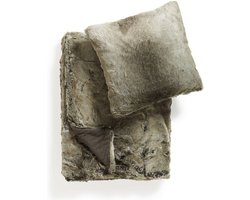 Luxe en Hoge Kwaliteit Bont Plaid Grijze Wolf 150x200cm + Kussen 45x45cm - Set - Woondeken - Warm en Zacht