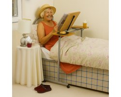 Luxe Kantelbare Bedtafel & Stoeltafel op Wielen - Overbedtafel met 50° Kantelblad - Tafel Volledig Verstelbaar Ideaal voor Sta-op Stoel & Rolstoel - Eenvoudige Montage (Zonder Gereedschap) - Bruin