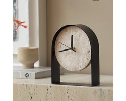 Luxe klokken, moderne kantoordecoratie, klokken voor slaapkamers en studeerkamers, decoratieve boekenplanken, bureauaccessoires.