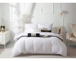 Luxe Microvezel Beddengoed Set Wit met Gouden Bies 140x200cm