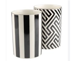 Luxe Mokken TATE - Set van 2 - Streep en Gevormd - Zwart / Wit - 11,5cm x 7 cm - 350 ml - Design Koffiemokken Porselein - Moderne Keramische Drinkbekers voor Koffie, Thee & Cappuccino