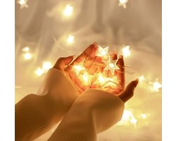 Lynn's Led Sterretjes Lichtsnoer - 4.5 meter - 30 Lichtjes - Warm Wit - Batterij - Slaapkamer