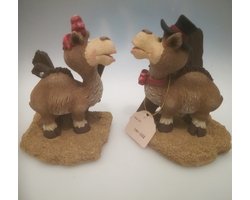 MadDeco - polystone boekensteunen drommedaris - kinderkamer