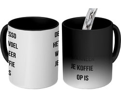 Magische Mok - 275 ML - Koffiemok Collega - Koffietas geschenk - Koffiebeker Papa - Mokken - Koffietassen Humor - Spreuken - Quote - Despresso - Grote theemok - Theemokken groot - Leuke thee mok - Thee tas Mama - Grappige cadeaus