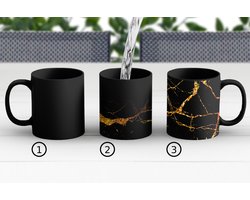 Magische Mok - Foto op Warmte Mokken - Koffiemok - Marmer print - Goud - Zwart - Marmerlook - Luxe - Glitter - Magic Mok - Beker - 350 ML - Theemok