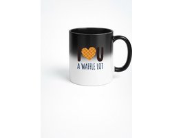 Magische Mok 'I Waffle U A Lot' - Warmtegevoelige Liefdesmok met Grappige Wafel Tekst