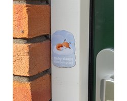 Magneetsticker - Baby Slaapt Kloppen Graag - Vos - Deur decoratie - Kraamcadeau - Deursticker - Dieren - Baby cadeau - inikini